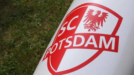 Potsdam, 26.05.2021 / Lokales / Coronakrise / 
Präsentation des "SC Potsdam-Monobobs", Frauen-Monobob, im Programm der Olympischen Winterspiele 2022 von Peking, Sport, Wintersport, Wappen, Logo, Emblem, 
Foto: Ottmar Winter PNN 




ACHTUNG: 
Foto ist ausschließlich für redaktionelle Berichterstattung der PNN und des TGSP! Eine kommerzielle Nutzung, z.B. Werbung, ist ausgeschlossen. Die Weitergabe an nicht autorisierte Dritte, insbesondere eine weitergehende Vermarktung über Bilddatenbanken, ist unzulässig.