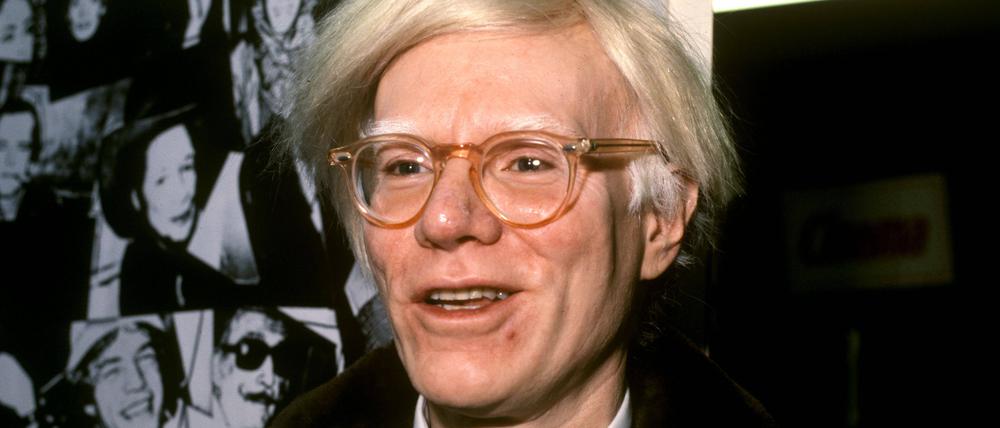 American Pop Artist ANDY WARHOL - American Pop Artist - Date: 08.02.1980., Credit:Photoshot / Avalon United Kingdom PUBLICATIONxNOTxINxUKxFRAxUSA Copyright: xPhotoshotx/xAvalonx 0503236566