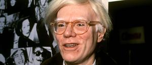 American Pop Artist ANDY WARHOL - American Pop Artist - Date: 08.02.1980., Credit:Photoshot / Avalon United Kingdom PUBLICATIONxNOTxINxUKxFRAxUSA Copyright: xPhotoshotx/xAvalonx 0503236566