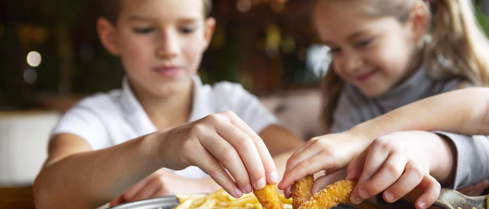 Zu fettig: Kinder sollen keine Werbung für Fastfood mehr sehen.