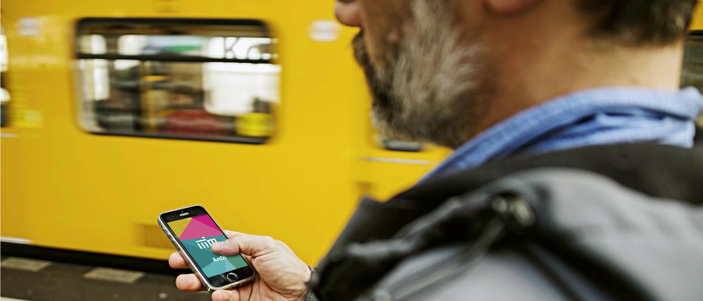 Per App mal schnell eine Beleidigung oder einen Übergriff melden, das funktioniert noch nicht richtig.