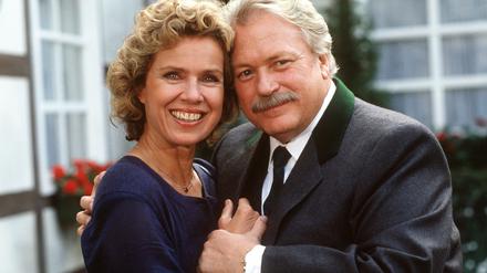 „Diese Drombuschs“: Witta Pohl als Vera und Günter Strack als Onkel Ludwig.