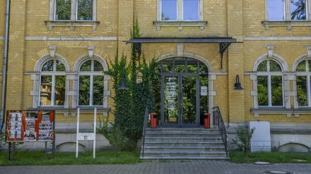 Das Kulturzentrum in der Lucy-Lameck-Straße heißt seit 2020  Oyoun.