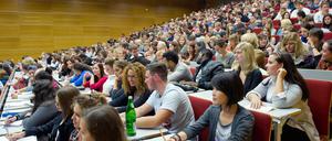 Neue Studenten der Europa-Universität Viadrina in Frankfurt (Oder) 