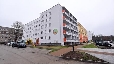 Einer der kürzlich sanierten Wohnblocks der Pro Potsdam am Bisamkiez 16 bis 20.
