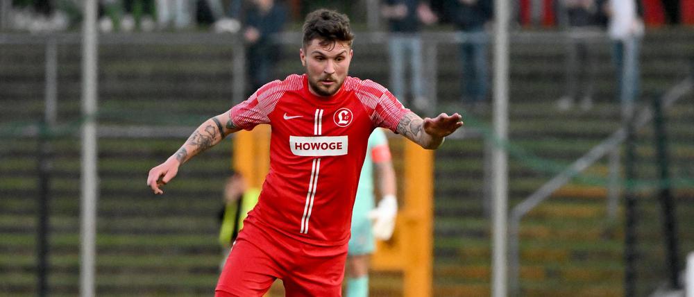 Lichtenberg 47 (hier am Ball Christian Gawe) hat in dieser Saison erst ein Pflichtspiel verloren.