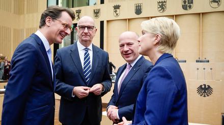 Würden Finanzminister Christian Lindner gern stolpern lassen: die Länderregierungschefs Hendrik Wüst (CDU), Dietmar Woidke (SPD), Kai Wegner (CDU) und Ministerpräsidentin Manuela Schwesig (SPD).
