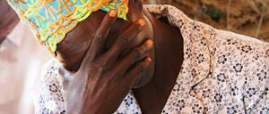 Die Frau eines Pastors bei einer Pastorenkonferenz mit etwa 100 Teilnehmern in den Nuba Bergen des Sudan. 