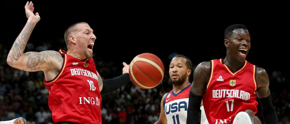 Die deutschen Basketballer um Daniel Theis und Dennis Schröder wurden sensationell Weltmeister.