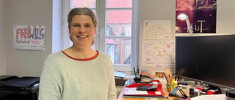 Katja Neels in ihrem Büro in Prenzlau.