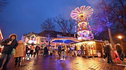 An altbekannter Stelle: Die Pyramide, eine der markantesten Buden auf dem Weihnachtsmarkt, wird an der Kreuzung zur Lindenstraße stehen. 