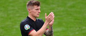 Abschied eines Weltmeisters. Nach dem verlorenen Achtelfinale bei der EM 2021 beendete Toni Kroos seine Karriere in der Nationalmannschaft.