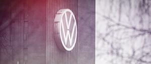 Das Logo des Automobilherstellers Volkswagen.