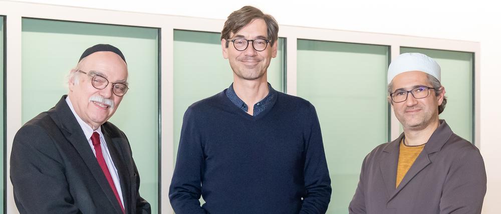 Die Vertreter der drei größten Weltreligionen im House of One: Rabbiner Andreas Nachama, Pfarrer Gregor Hohberg und Imam Kadir Sanci (v.l.n.r.).