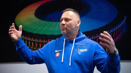 Trainer Pal Dardai hat die Hinrunde mit seiner Mannschaft auf Platz sieben beendet.