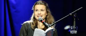 Luisa Neubauer liest im Waschhaus Potsdam. Die Klimaaktivistin liest und plaudert über „Klima. Politik. Musik.“