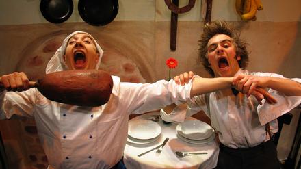 „Der furiose Küchenzirkus“ im Berliner Kindertheater Coq au Vin.  