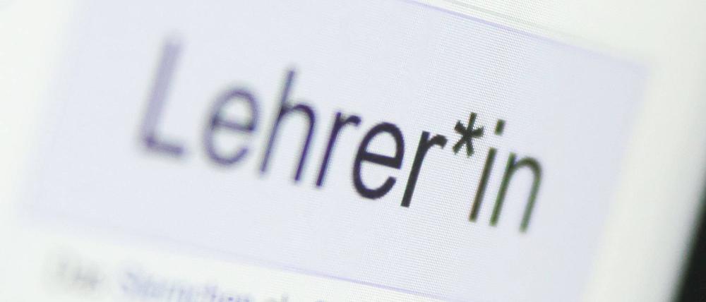 Das gegenderte Wort Lehrer*in am 14.07.2023 im Wikipedia-Artikel mit der Überschrift „Gendersternchen“.