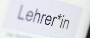 Das gegenderte Wort Lehrer*in am 14.07.2023 im Wikipedia-Artikel mit der Überschrift „Gendersternchen“.