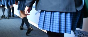 Schülerinnen in England