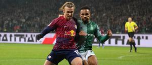 Zum letzten Mal. Emil Forsberg (links, im Duell mit dem Bremer Felix Agu) verabschiedet sich aus der Bundesliga. Er wechselt nach New York.