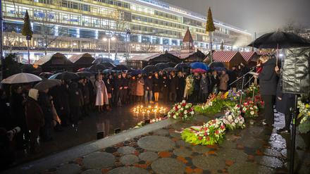 Gedenken am Mahnmal für die Opfer des islamistischen Terroranschlags auf dem Breitscheidplatz im Dezember 2016.