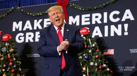 Donald Trump bei Wahlveranstaltung   