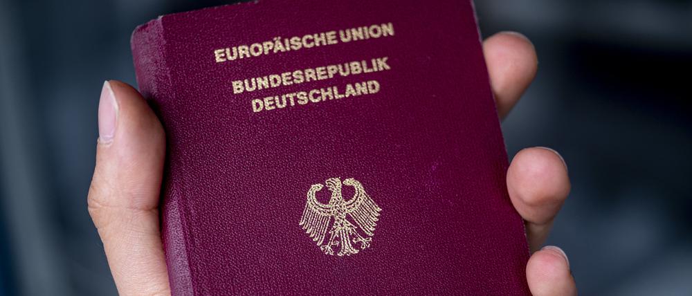 Ein deutscher Reisepass.