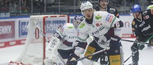Kai Wissmann (hier beim Auswärtsspiel in Augsburg) kann endlich wieder mitspielen.