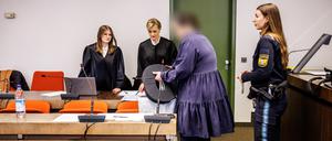 Andrea Tandler ist Tochter des früheren CSU-Generalsekretärs und ehemaligen bayerischen Finanz-, Wirtschafts- und Innenministers Gerold Tandler. 