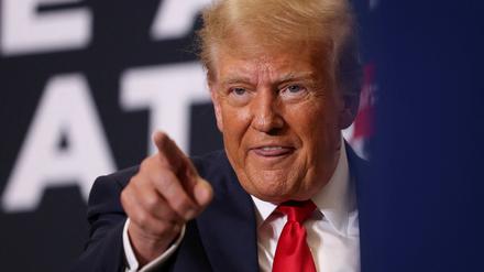 Trumps Anwälte spielen in dem Verfahren auf Zeit.