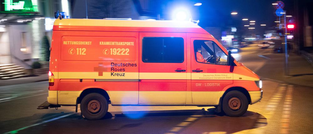 Ein Rettungswagen vom Deutschen Roten Kreuz 