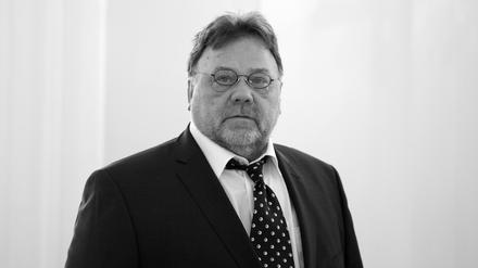 Berlin GER, Berlin, Verleihung des Verdienstordens der Bundesrepublik Deutschland Dr Carlo Jordan, Verleihung des Verdienstordens der Bundesrepublik Deutschland zum Tag der Deutschen Einheit unter dem Motto - Mut zur Zukunft - Grenzen ueberwinden - durch Bundespraesident Frank Walter Steinmeier, 02.10.2019, Berlin GER, Berlin, Award of the Order of Merit of the Federal Republic of Germany Dr Carlo Jordan, Award of the Order of Merit of the Federal Republic of Germany on the Day of German Unity under the motto Courage to overcome borders in the future by German President Frank Walter Steinmeier, 02 10 2019, Copyright: xEIBNER/UwexKochx EPEER