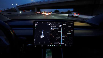Der Autopilot von Teslas Model 3 ist mangelhaft, wie ein deutsches Gericht jüngst bestätigte.