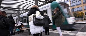 Mehr Tramfahrten gibt es zu Silvester in Potsdam.
