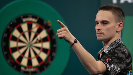 Ricardo Pietreczko schied als letzter Deutscher bei der Darts-WM aus. 