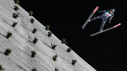 GER, 72. Vierschanzentournee, Auftaktspringen in Oberstdorf / 29.12.2023, Orlen Arena, Oberstdorf, GER, 72. Vierschanzentournee, Auftaktspringen in Oberstdorf, im Bild Andreas Wellinger GER, 1 *** GER, 72 Four Hills Tournament, opening competition in Oberstdorf 29 12 2023, Orlen Arena, Oberstdorf, GER, 72 Four Hills Tournament, opening competition in Oberstdorf, in the picture Andreas Wellinger GER, 1 nordphotoxGmbHx/xHafner nph00200