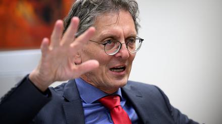 Bausenator Christian Gaebler (SPD) glaubt nicht, dass die Enteignungsinitiative wie angekündigt ein Gesetz zur Abstimmung stellen wird. 