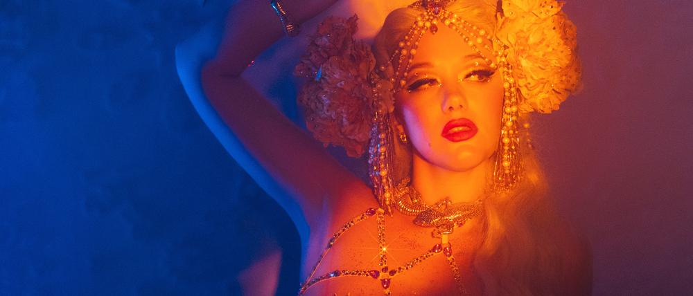 Katerina Sahara aka Ekaterina Kister.