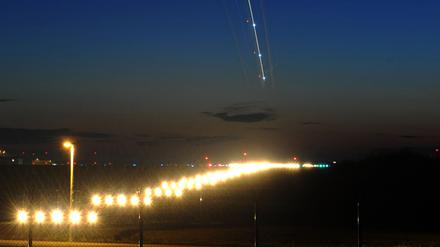 Nächtlicher Landeanflug in Schönefeld 