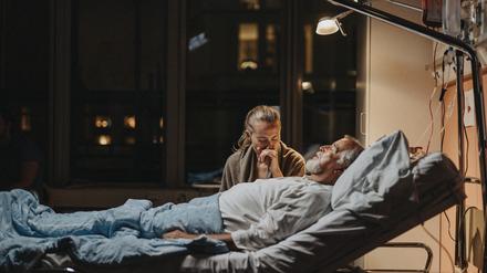 Wenn Partner oder Partnerin schwer erkranken, leidet oft auch die Beziehung darunter.