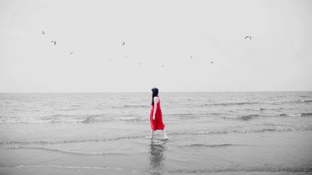 Einerseits wünscht unsere Autorin sich enge Kontakte, andererseits findet sie Menschen enorm anstrengend.