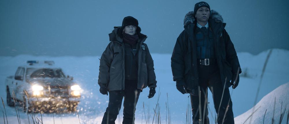 Liz Danvers (Jodie Foster), Evangeline Navarro (Kali Reis) in „True Detective: Night Country“