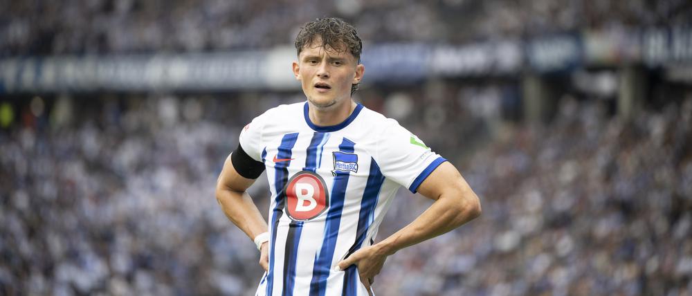 Geduld ist gefragt. Seit mehr als drei Wochen hat Fabian Reese seiner Arbeit als Fußballer schon nicht mehr nachgehen können.