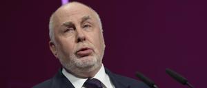 Ulrich Silberbach ist Chef des Beamtenbundes dbb. Er mahnt an, der Personalnotstand gefährde das die Handlungsfähigkeit des Staats.