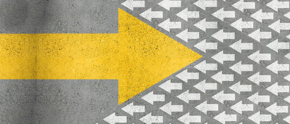 Strong yellow (idea) arrow against smaller old white (methods)