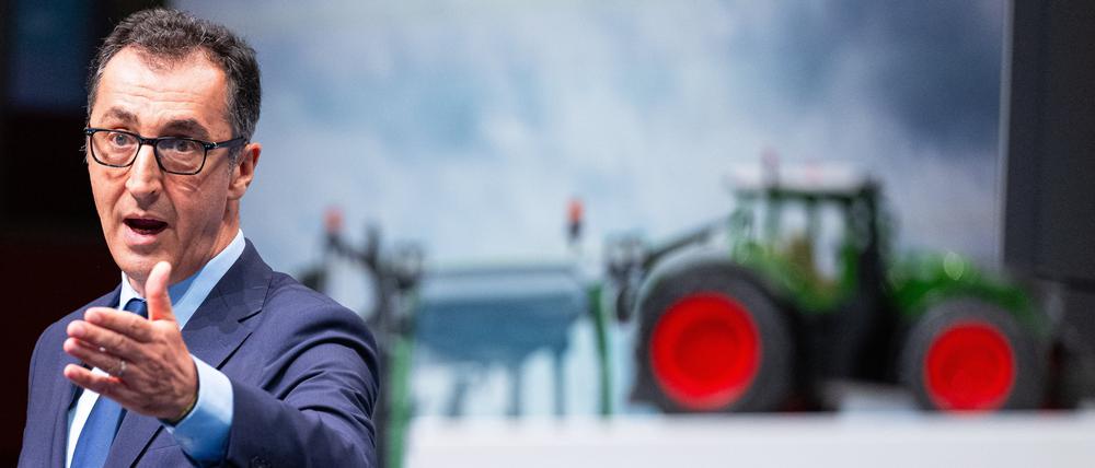 Bundeslandwirtschaftsminister Özdemir im Juni 2023 auf dem Deutschen Bauerntag.