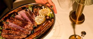 Steakhaus plus: Das Restaurant „Veronika“ im Museum „Fotografiska“ im Tacheles