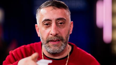 Kida Khodr Ramadan wurde 2022 wegen vielfachen Autofahrens ohne Führerschein zu einer Freiheitsstrafe von zehn Monaten verurteilt worden.