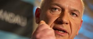 Kai Wegner (CDU), Regierender Bürgermeister von Berlin, spricht während des Neujahrsempfangs der CDU Spandau in der Zitadelle Spandau. In seiner Rede ging Wegner auch auf die Beziehung zu Bildungssenatorin Günther-Wünsch ein, die vor wenigen Tagen von den beiden bestätigt wurde.